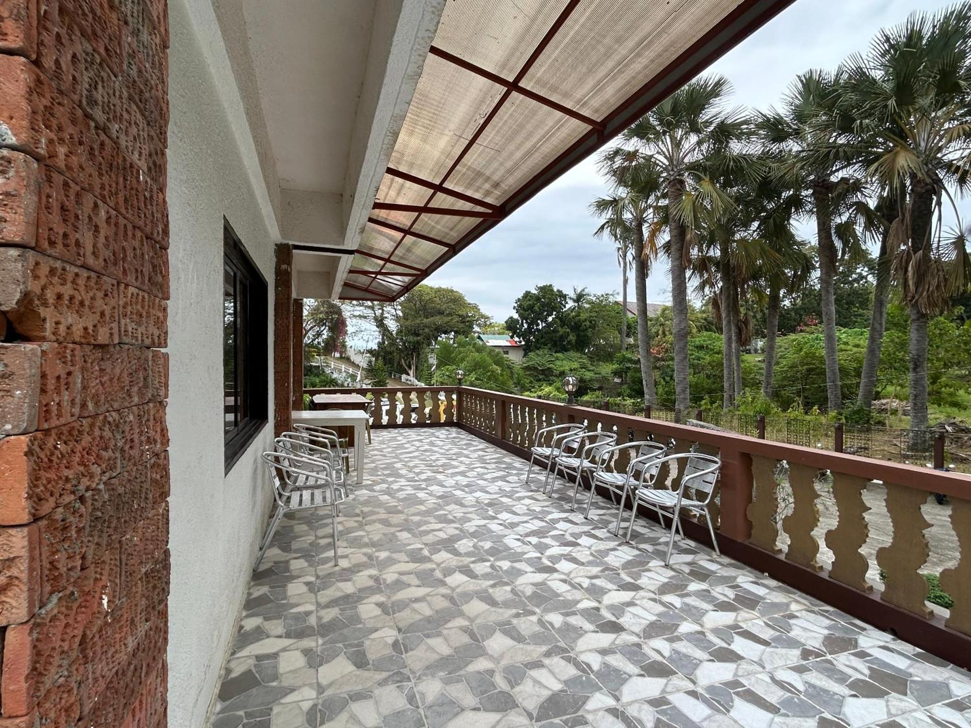 1888 Beach Resort Dumaguete City Exterior foto